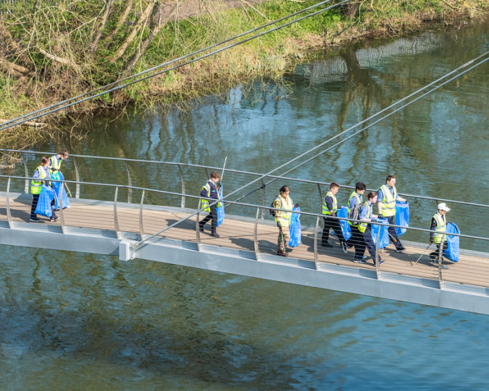 Litter pick up on Bedford Riverside